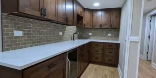 2150 W Monroe Street Gallery 90