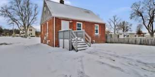 Charming 3BR House in Canton Gallery 1