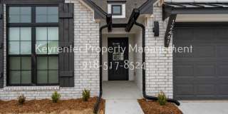 New Construction Home 4 Bed 3 Bath in Bixby! Gallery 4