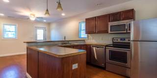 209 N. Madison - LAST UNIT AVAILABLE! Gallery 8