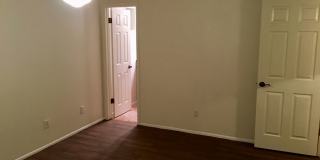 5 Bedroom/2 Bath Home in amazing ASU Neighborhood Gallery 13