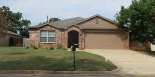 1321 Crestview Drive Gallery 1