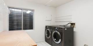 Large Home in Stonegate! Gallery 13