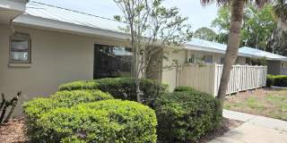 2 bedroom, 2 bath condo in "The Islands" Gallery 1