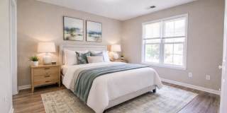 2 Bedroom 2.5 Bathroom Townhome Gallery 5