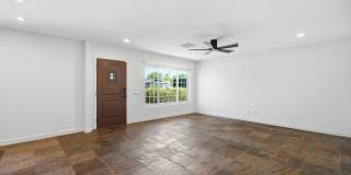 8307 E CLARENDON Avenue Gallery 6
