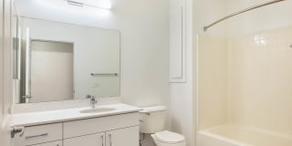 The Oaks Apartments Gallery 48