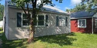 3225 Felician St Gallery 1