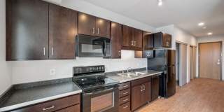 Lake Street Dwelling - Affordable Housing Gallery 25