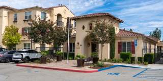 Senior Housing - Villa Serena Senior Apartments Gallery 1