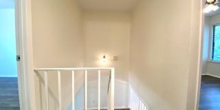 3 bedroom w/ attached Garage! Gallery 25