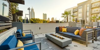 Meridian at the Port Gallery 89