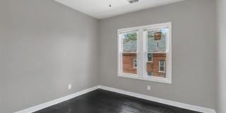 2733 Elmhurst Street Gallery 11