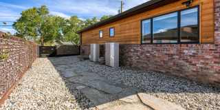 Mid Century Modern Home in Town Gallery 47