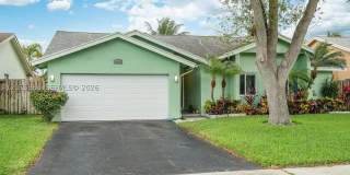 4125 NW 96th Ter Gallery 2