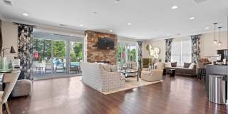 Hawks Landing Luxury Apartments Gallery 18