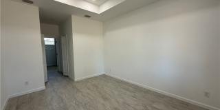 1115 Cove Street E Gallery 7
