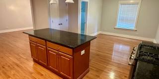 2310 W Farwell Avenue Gallery 16