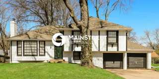 1212 Southeast Briarcroft Street Gallery 1