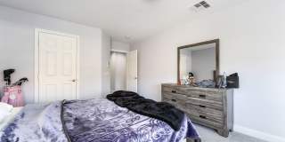 Luxury Living in Guard-Gated Royal Highlands! Gallery 24