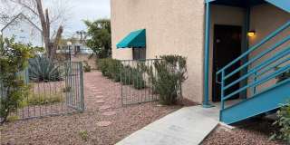 2140 Pinetop Lane Gallery 1