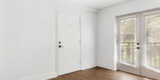 227 N Dotger Avenue Gallery 10