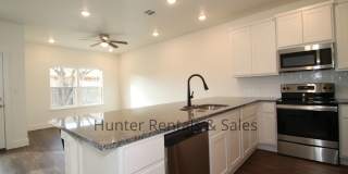 Upscale Three-bedroom Townhome! Gallery 8