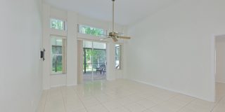 3/2 Beautiful Meadow Pointe Home Gallery 16