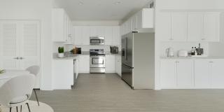 422 South Lake Gallery 3