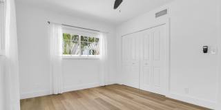 701 Appleby Street Gallery 34