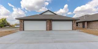 2325 SW 90 Place Gallery 1