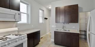 1532 W 18th Place Gallery 4