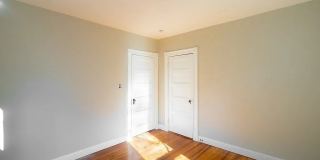 17 E Milton Rd Gallery 10