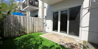 815 Northeast 17th Avenue Gallery 18