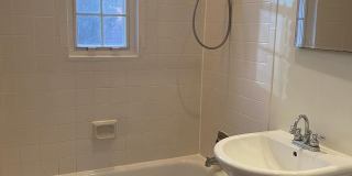 1300 N MEADE Street Gallery 27