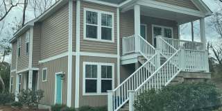 1207 Greenwood Ave Welcomes Students Gallery 1