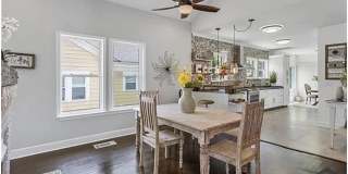 Room in 5 Bedroom Home at Dill Ave SW Gallery 13