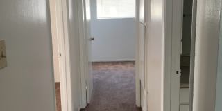 3230 East Pinchot Avenue Gallery 11