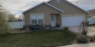 637 West Lakeview Dr Gallery 1