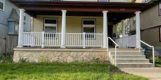 Large Single Family Five Bedroom Home! Large Single Family Five Bedroom Home! Gallery 3