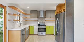 Beautiful 3 Bed + 2 Bath House + Front & Back Yard, Garage, Driveway Gallery 7