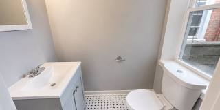 3 Bedroom Home with Modern Finishes, Central Air & Private Backyard Gallery 18