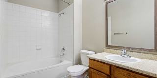 Alder Peak Townhomes Gallery 20