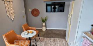 1003 E 21st Ave Gallery 3