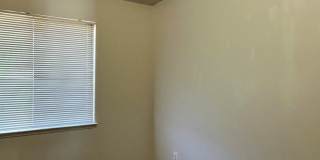 4106 Gordon Street. Cute duplex in North Carson City. Central A/C Gallery 8