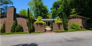 Large Lakefront Home Minutes from Downtown Greenville! Large Lakefront Home Minutes from Downtown Greenville! Gallery 1