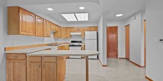 Sycamore Apartment Gallery 10
