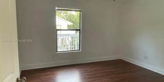 1866 9th Pl Gallery 3