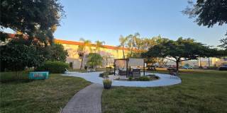 211 PASADENA AVENUE N Gallery 25