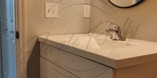Second Floor One Bedroom Updated Apartment with Laundry Hook Ups! Gallery 17
